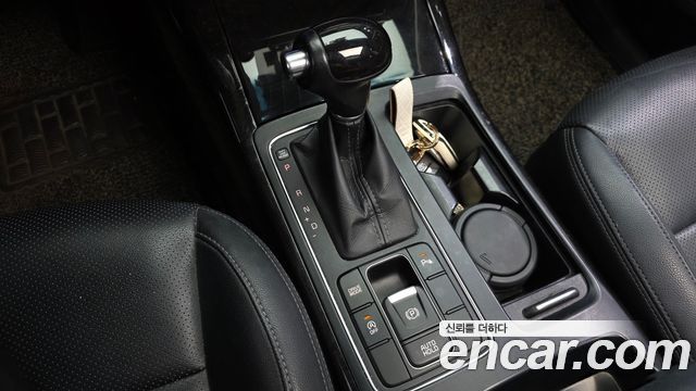 Kia Sorento Diesel 2.0 2WD Noblesse 2015 — фото 9