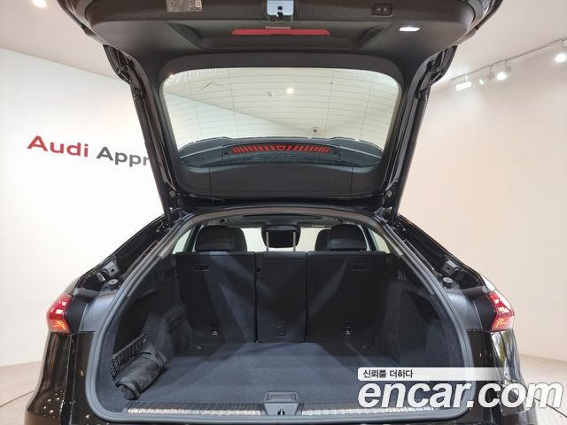 Audi Q5 (80A) 40 TFSI Quattro Sportback S Line 2025 — фото 23