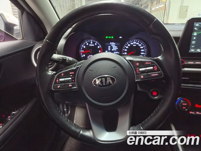 Kia K3 Prestige 2019 — фото 17
