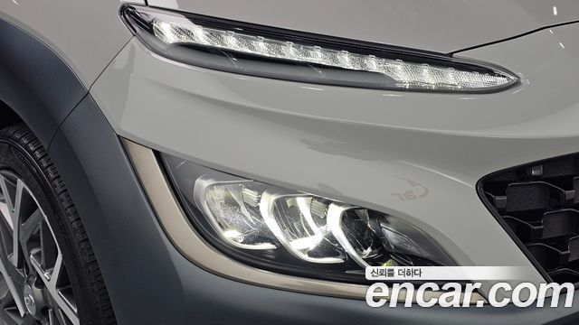 Hyundai Kona Hybrid Inspiration 2021 — фото 22