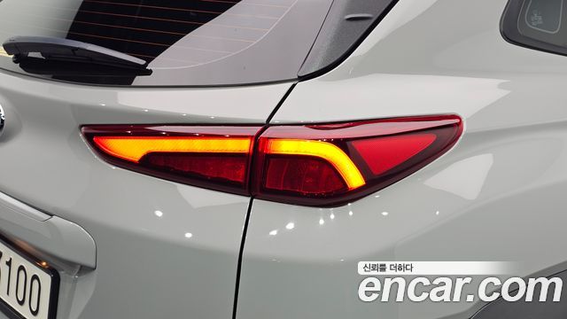 Hyundai Kona Hybrid Inspiration 2021 — фото 23