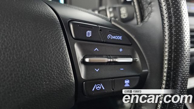 Hyundai Kona Hybrid Inspiration 2021 — фото 28