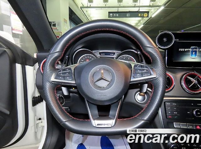 Mercedes-Benz CLA-Class (C117) CLA220 AMG Line 2018 — фото 8