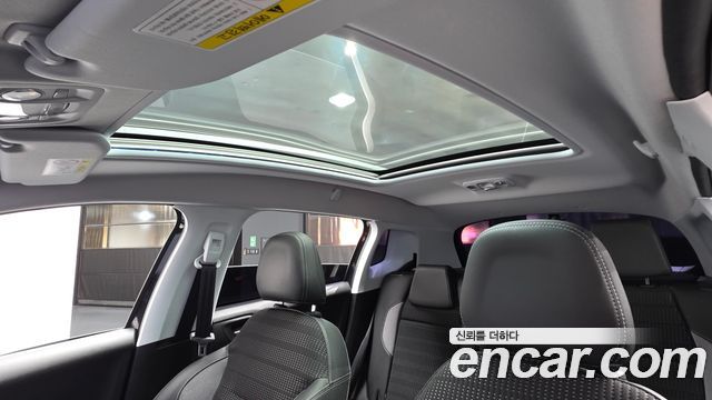 Peugeot 2008 1.5 BlueHDi Allure 2019 — фото 19