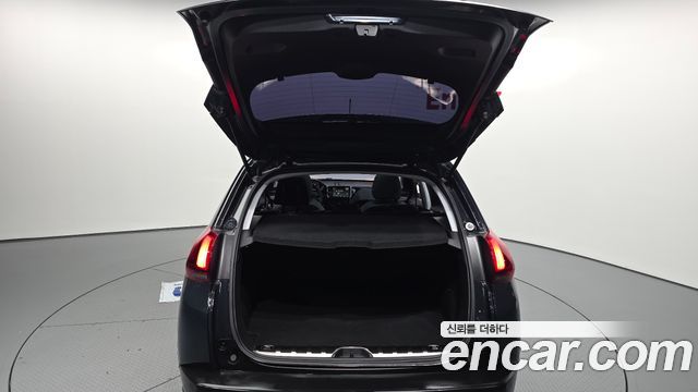 Peugeot 2008 1.5 BlueHDi Allure 2019 — фото 20