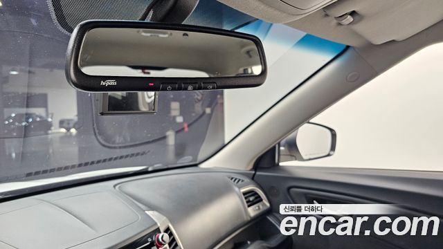 KG Mobility (SsangYong) Tivoli Armor TX 2WD 2019 — фото 19