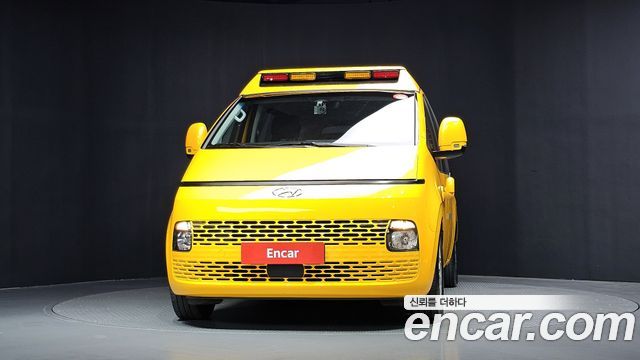 Hyundai Staria L3.5  Kinder Safety Car 15-Seater 2023 — фото 3