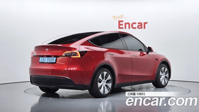 Tesla Model Y Standard Range RWD 2021 — фото 2