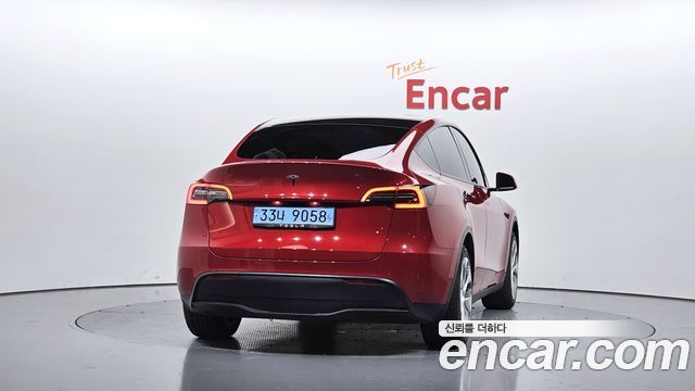 Tesla Model Y Standard Range RWD 2021 — фото 4