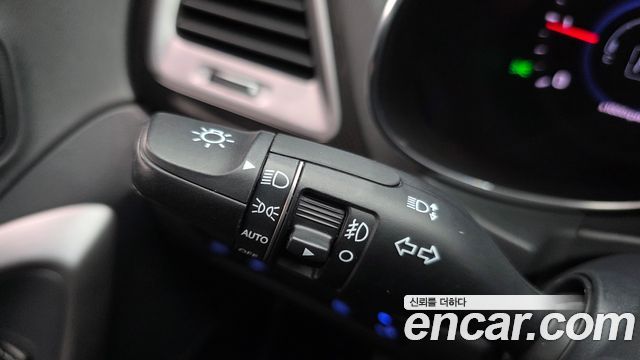 Hyundai Maxcruise Diesel(e-VGT) 2.2 2WD Exclusive Special 2016 — фото 28