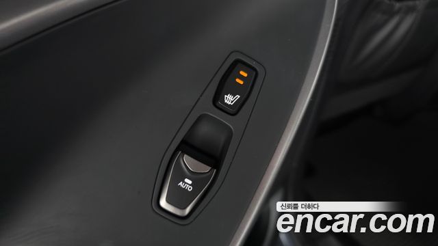Hyundai Maxcruise Diesel(e-VGT) 2.2 2WD Exclusive Special 2016 — фото 32
