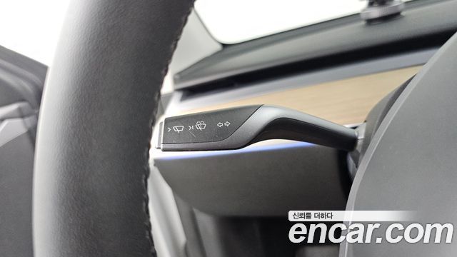 Tesla Model Y RWD 2023 — фото 29