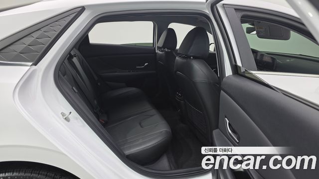 Hyundai Avante (CN7) 1.6 Inspiration 2024 — фото 11