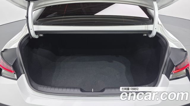 Hyundai Avante (CN7) 1.6 Inspiration 2024 — фото 16