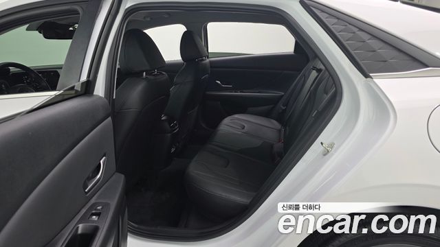 Hyundai Avante (CN7) 1.6 Inspiration 2024 — фото 17