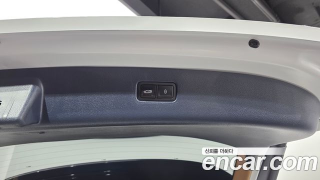 Genesis GV80 2.5T Gasoline AWD 2022 — фото 17