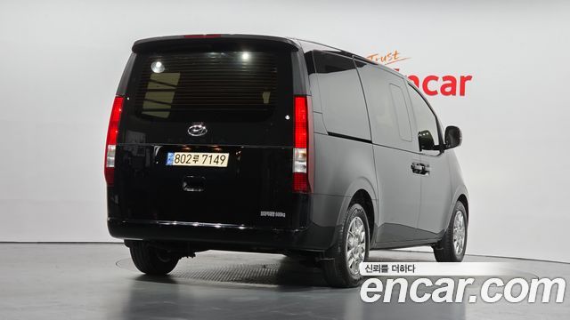 Hyundai Staria Cargo 5-Seater Modern 2023 — фото 2