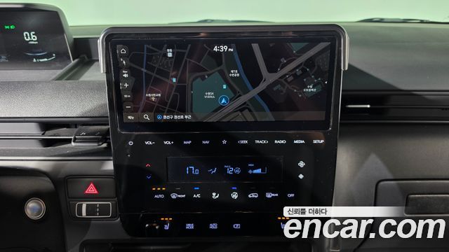 Hyundai Staria L3.5 Cargo 5-Seater Modern 2024 — фото 12