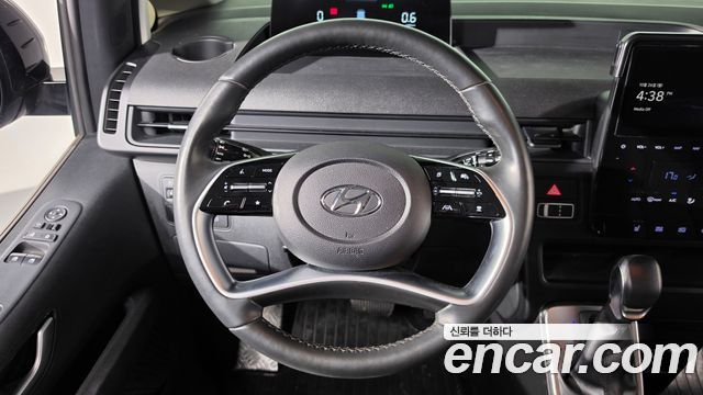 Hyundai Staria L3.5 Cargo 5-Seater Modern 2024 — фото 13