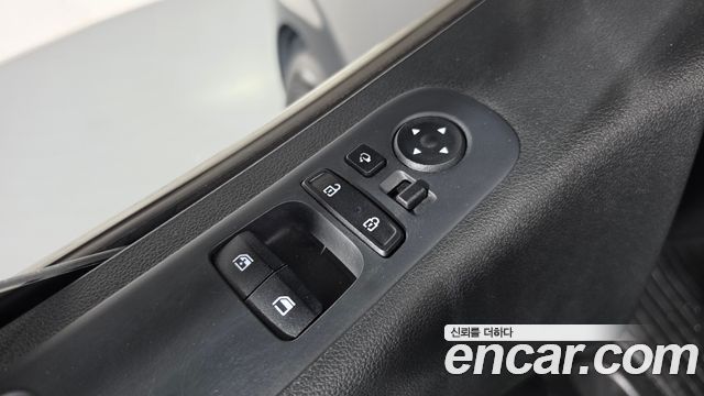 Hyundai Staria L3.5 Cargo 5-Seater Modern 2024 — фото 28