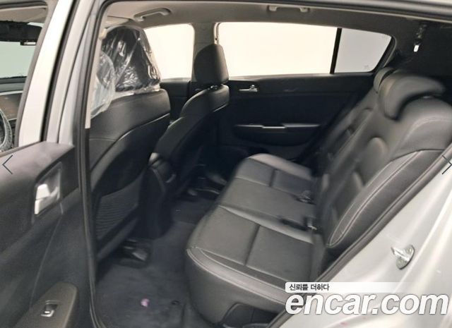 Kia Sportage The Bold Diesel 1.6 2WD Trendy 2022 — фото 17