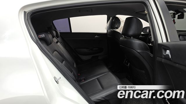 Kia Sportage (IV) Diesel 2WD Prestige 2017 — фото 11