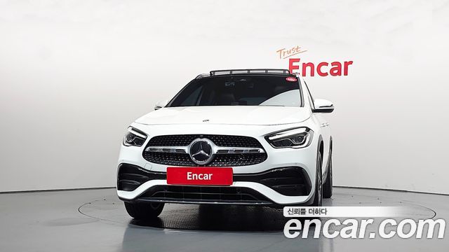 Mercedes-Benz GLA-Class (H247) GLA250 4MATIC 2021 — фото 3