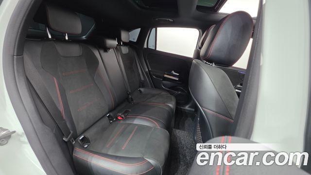 Mercedes-Benz GLA-Class (H247) GLA250 4MATIC 2021 — фото 16