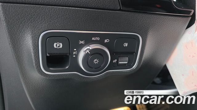 Mercedes-Benz GLA-Class (H247) GLA250 4MATIC 2021 — фото 22