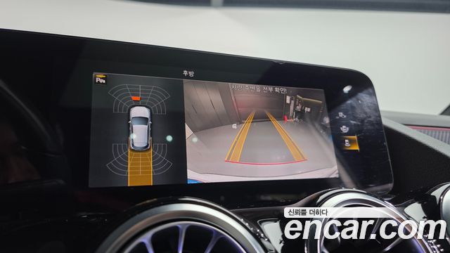 Mercedes-Benz GLA-Class (H247) GLA250 4MATIC 2021 — фото 24