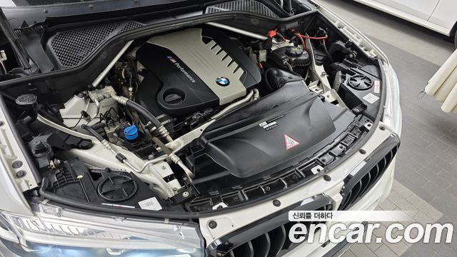 BMW X6 (F16) M50d 2016 — фото 6