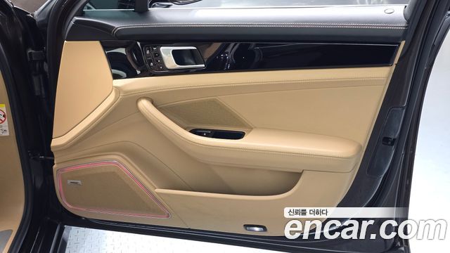 Porsche Panamera (971) 3.0 AWD 2020 — фото 25
