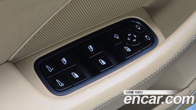 Porsche Panamera (971) 3.0 AWD 2020 — фото 35