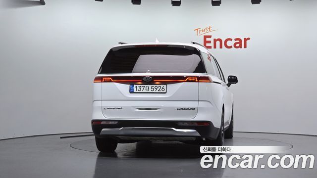 Kia Carnival (IV) Diesel 7-Seater Signature 2021 — фото 4
