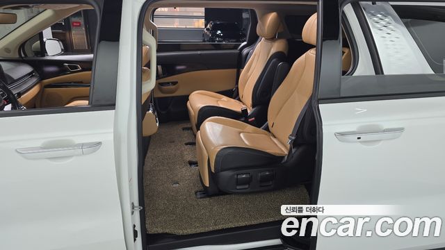 Kia Carnival (IV) Diesel 7-Seater Signature 2021 — фото 11