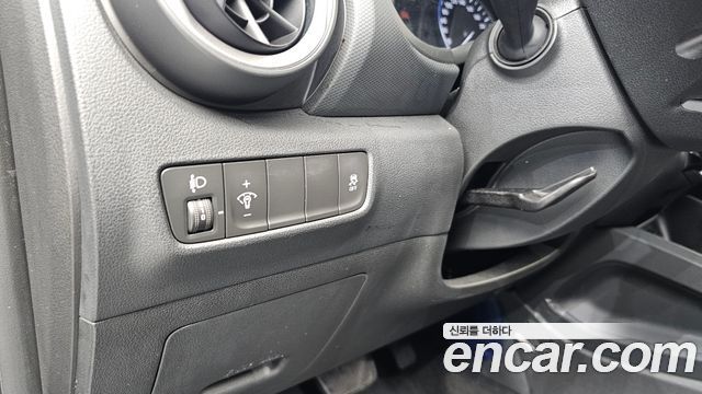 Hyundai Kona Gasoline 1.6 Turbo 2WD Modern 2021 — фото 28
