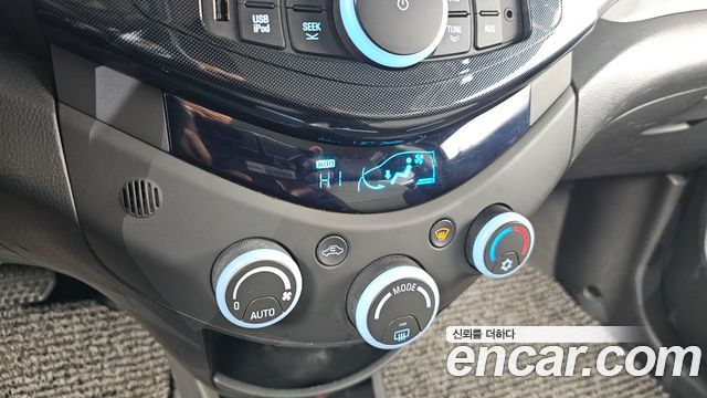 Chevrolet Spark LT Standard 2012 — фото 35