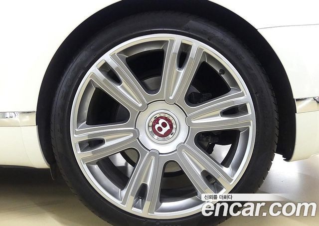 Bentley Continental GT (II) 4.0 GT 2015 — фото 5