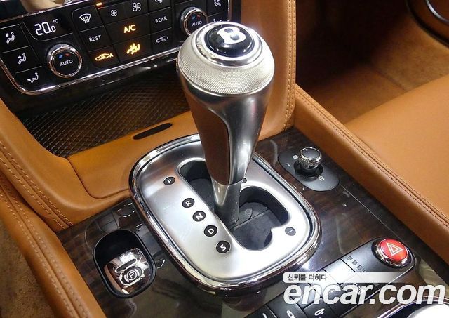 Bentley Continental GT (II) 4.0 GT 2015 — фото 9