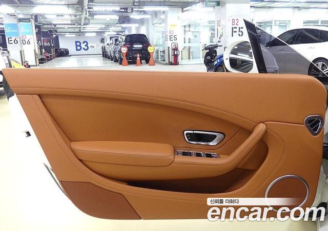 Bentley Continental GT (II) 4.0 GT 2015 — фото 15