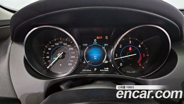 Jaguar XE 20d Prestige 2017 — фото 8