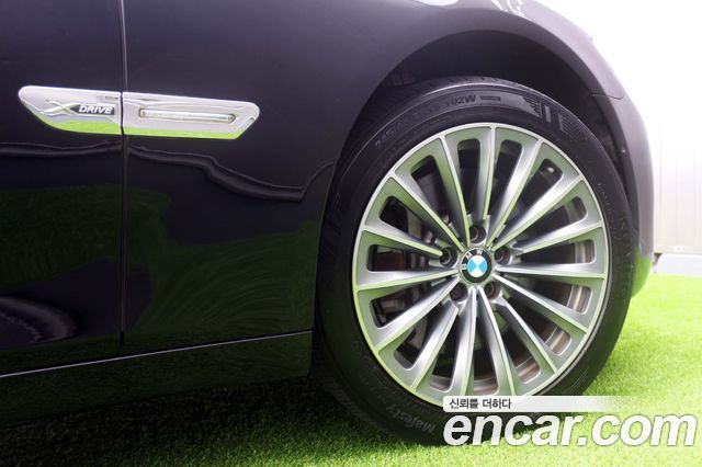 BMW 7 Series (F01) 750Li xDrive 2012 — фото 20