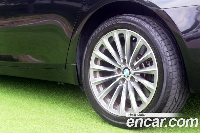 BMW 7 Series (F01) 750Li xDrive 2012 — фото 22