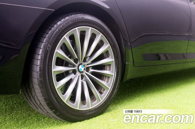 BMW 7 Series (F01) 750Li xDrive 2012 — фото 23