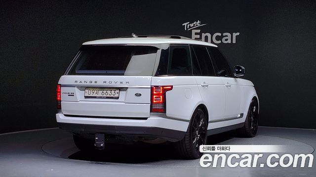 Land Rover Range Rover (IV) 4.4 SDV8 Vogue SE DIESEL 2017 — фото 2