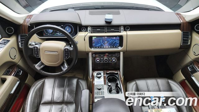 Land Rover Range Rover (IV) 4.4 SDV8 Vogue SE DIESEL 2017 — фото 7