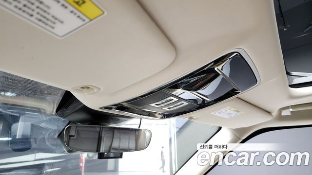 Land Rover Range Rover (IV) 4.4 SDV8 Vogue SE DIESEL 2017 — фото 18