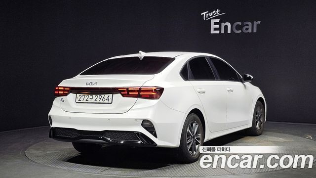 Kia K3 (II) 1.6 Prestige 2022 — фото 2