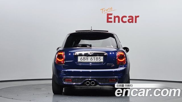 MINI Cooper SD 5Door Standard 3rd 2015 — фото 4