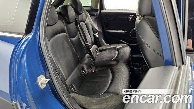 MINI Cooper SD 5Door Standard 3rd 2015 — фото 12